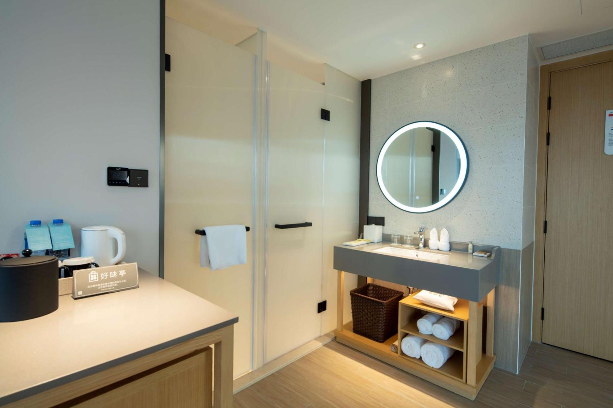 Hilton Garden Inn Zhuhai Hengqin Sumlodol Park Экстерьер фото