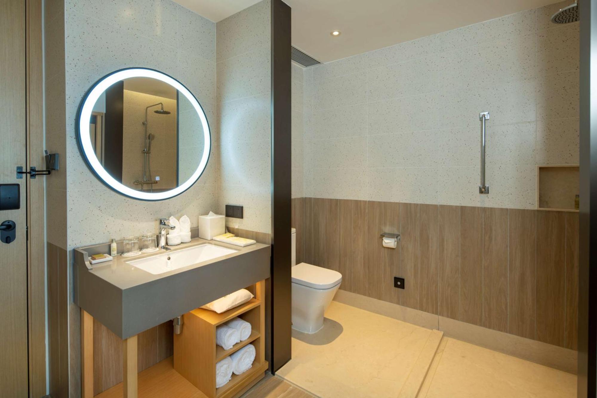 Hilton Garden Inn Zhuhai Hengqin Sumlodol Park Экстерьер фото